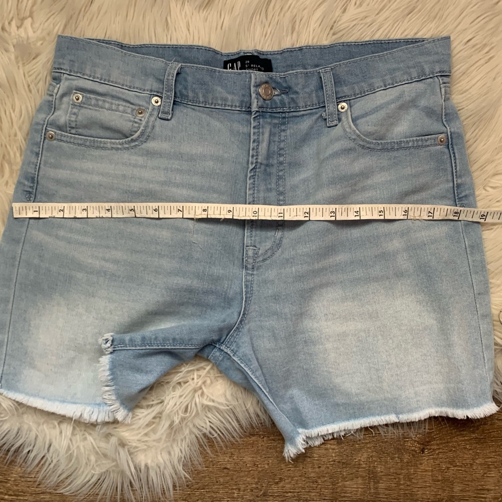 Gap Denim 5” Relaxed Shorts - Picture 6 of 9